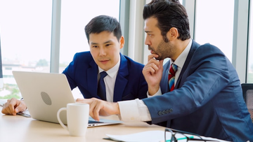 How To Identify High-Intent Buyers Vs Casual Browsers With AI For Smarter Sales